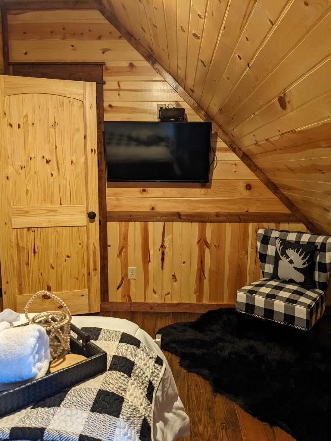 Stone Mountain Lodge 5000Sqft 6 Bed Game Room Pool Table Hot Tub Broken Bow Kültér fotó
